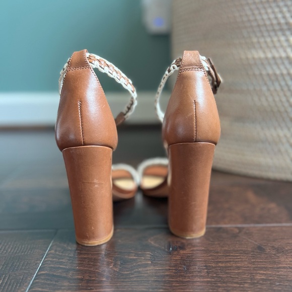 {Schutz} Floriza Braided Block Heel - Picture 4 of 10